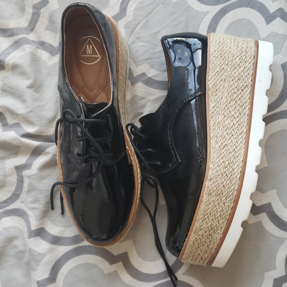 Black chunky Platform Lace Up Brogues - Picture 3 of 4